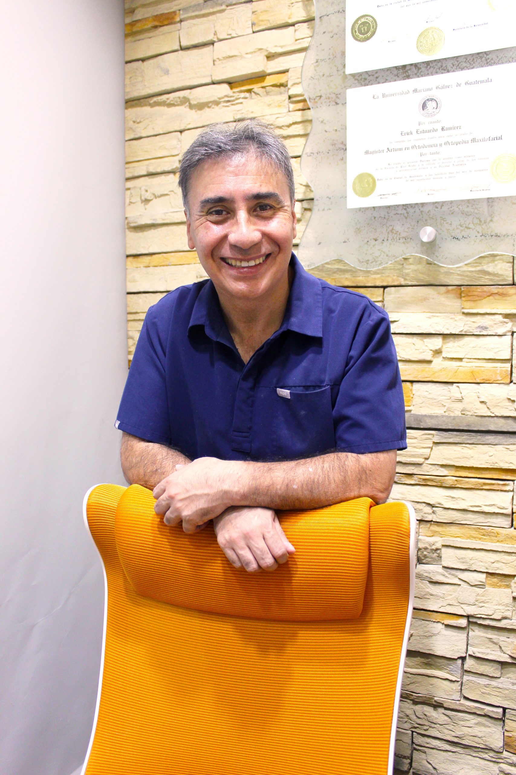Dr. Ramírez, Erick